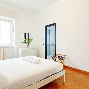 S. Maria Valle Roomy Flat Apartamento Milán